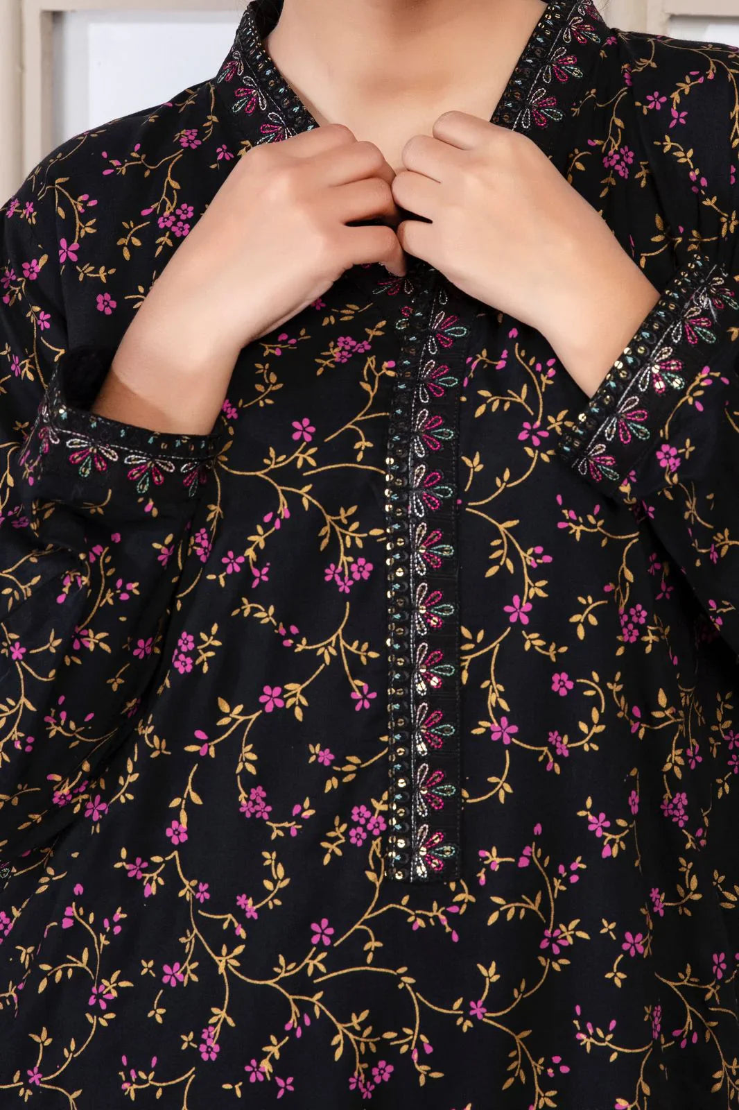 Black Floral 2PC